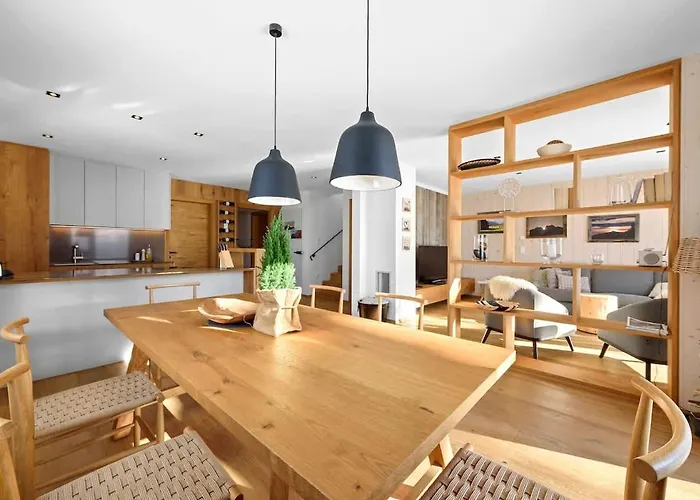 Riverside Alpspitze Dağ evi *